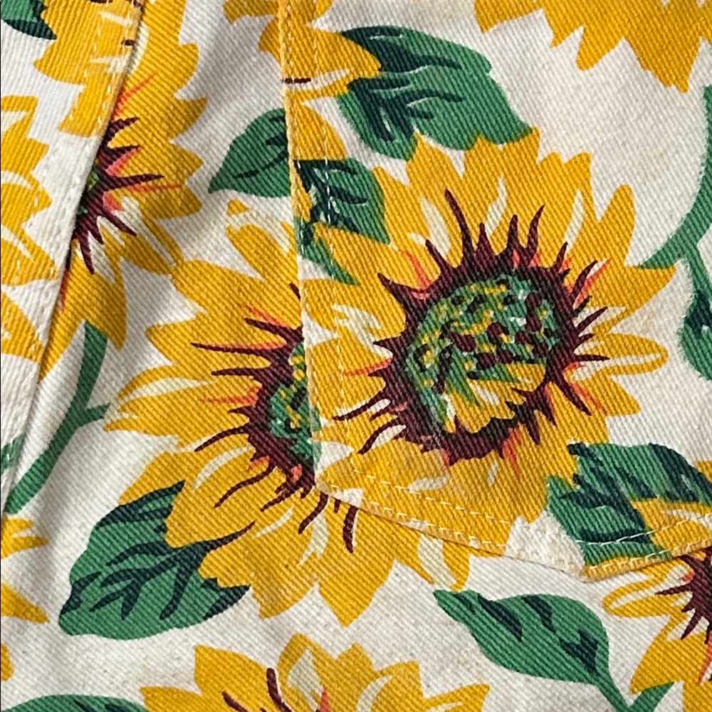 American Aspire Vintage Yellow Sunflower High-Waist Women’s Shorts size 26 🇺🇸 - Picture 5 of 6